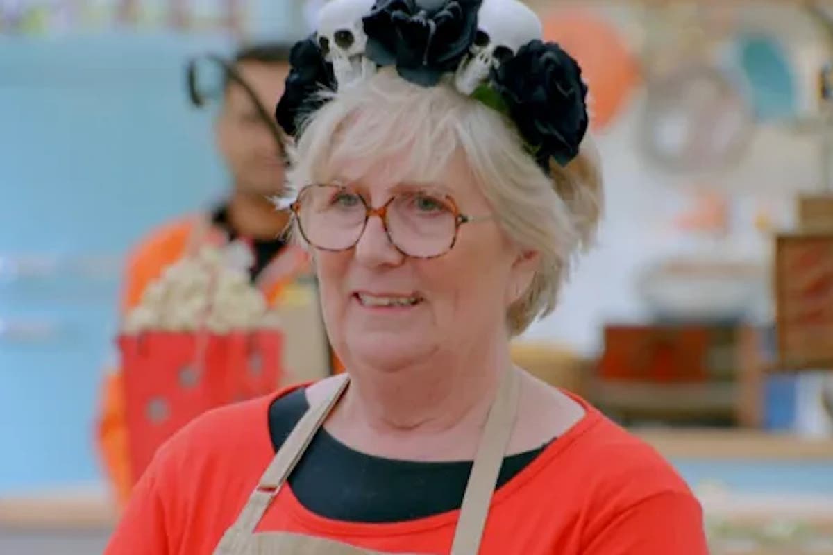 Great British Bake Off contestant Dawn Hollyoak dies aged 61 | The